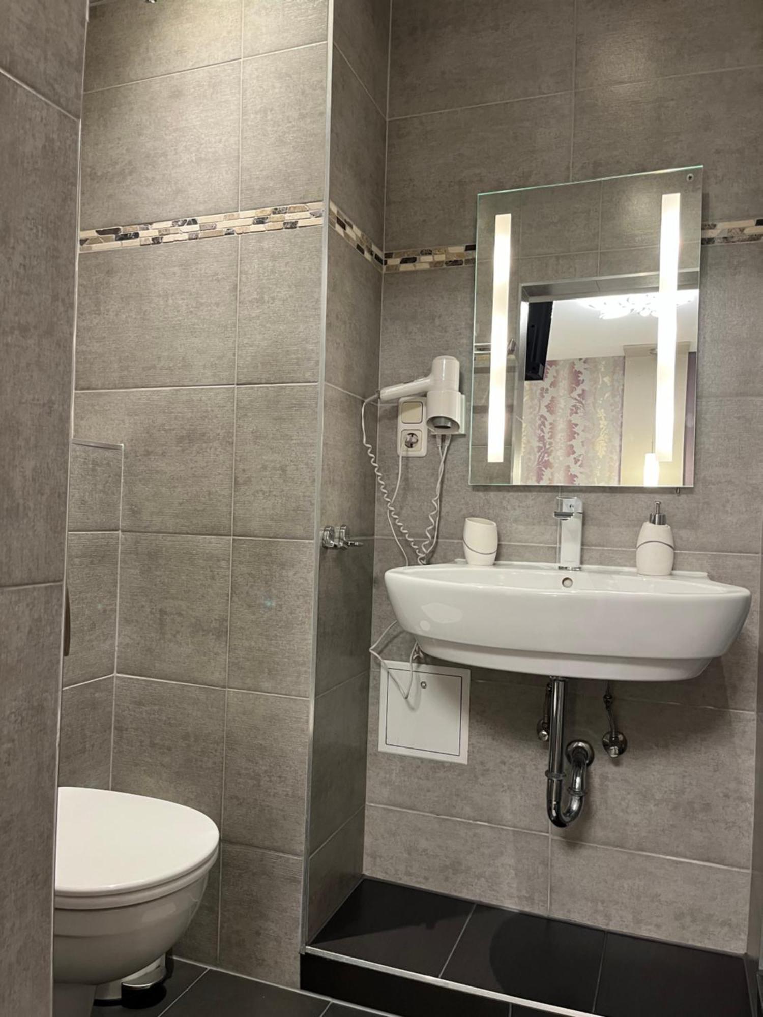 Amadea - Cityhotel Salzburg Luaran gambar